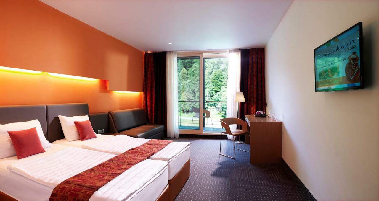 Hotel Thermana Park Lasko**** Superior Exterior photo